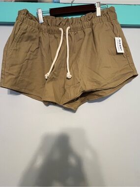 NWT Old Navy Pull-On Utility Shorts Tan Drawstring Size Medium